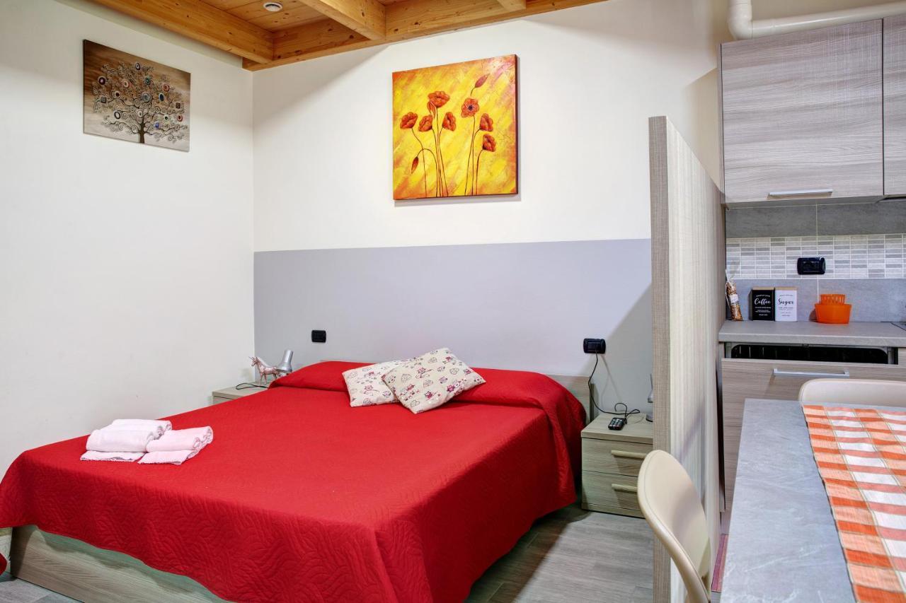 Agriturismo L'Isola Del Cavallo 2 Desco Luaran gambar